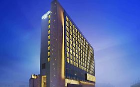 Hotel Vivanta by Taj Gurgaon
